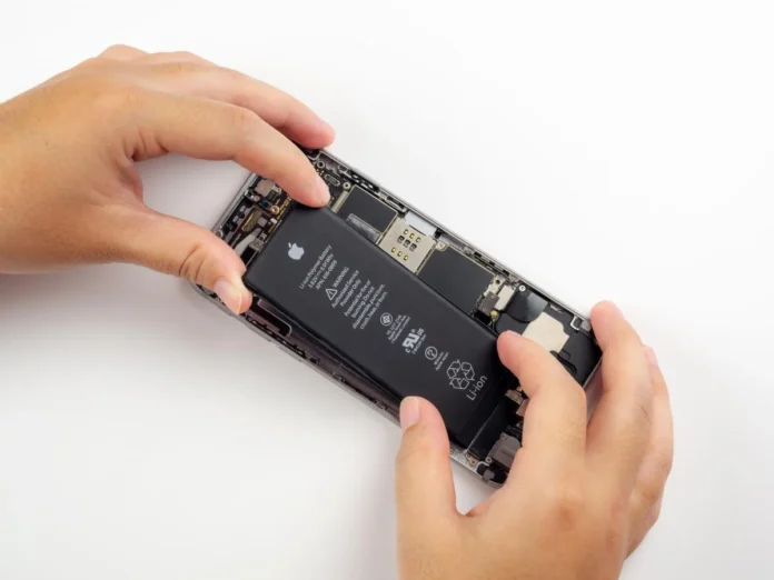 ТОП-10 самых ремонтируемых смартфонов возглавили устройства iPhone