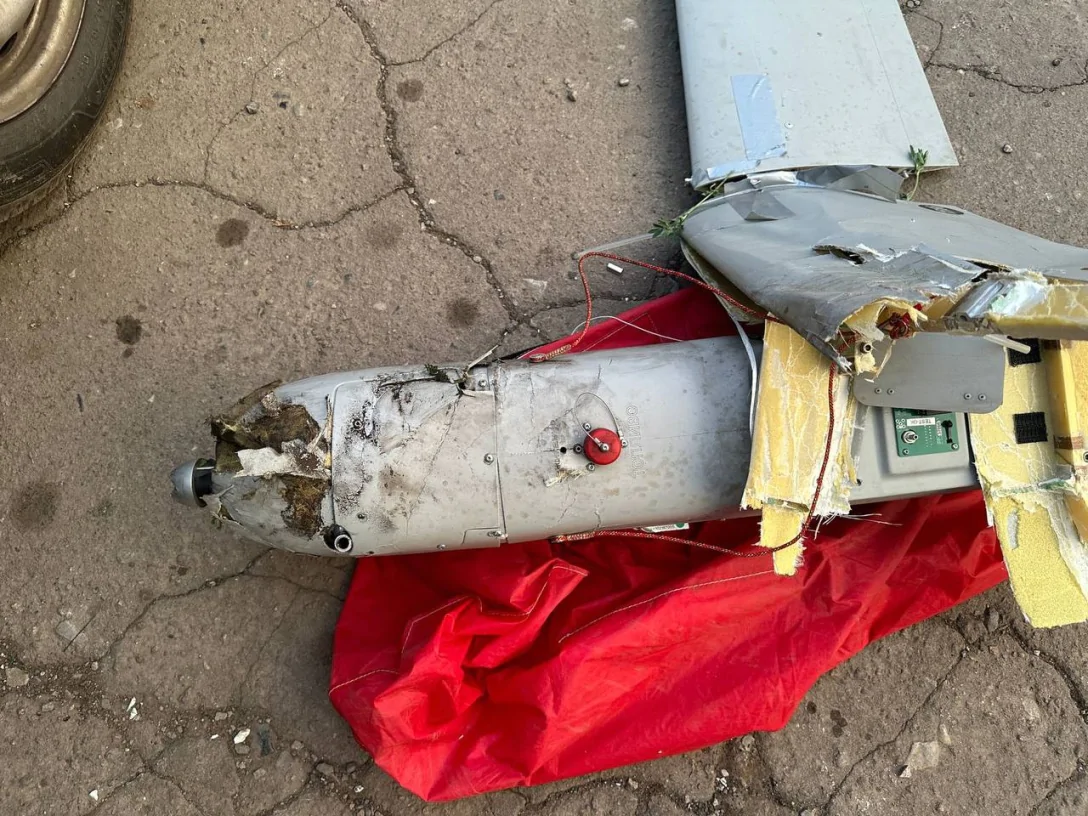 ВСУ сбили российский дрон с крышками от пивных бутылок и пластиковой баклажкой вместо бака 