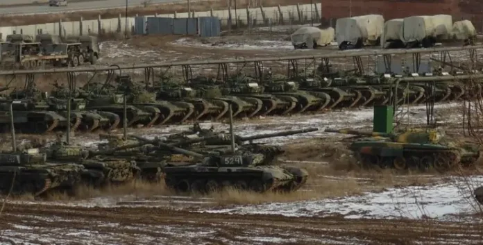Американские эксперты назвали срок исчерпания запасов российских танков