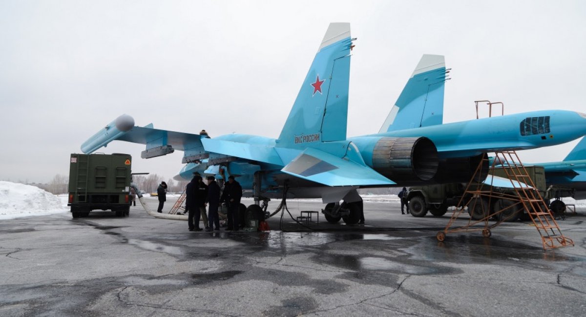 ПКС РФ отримують нові Су-34, але темпи виробництва не вражають