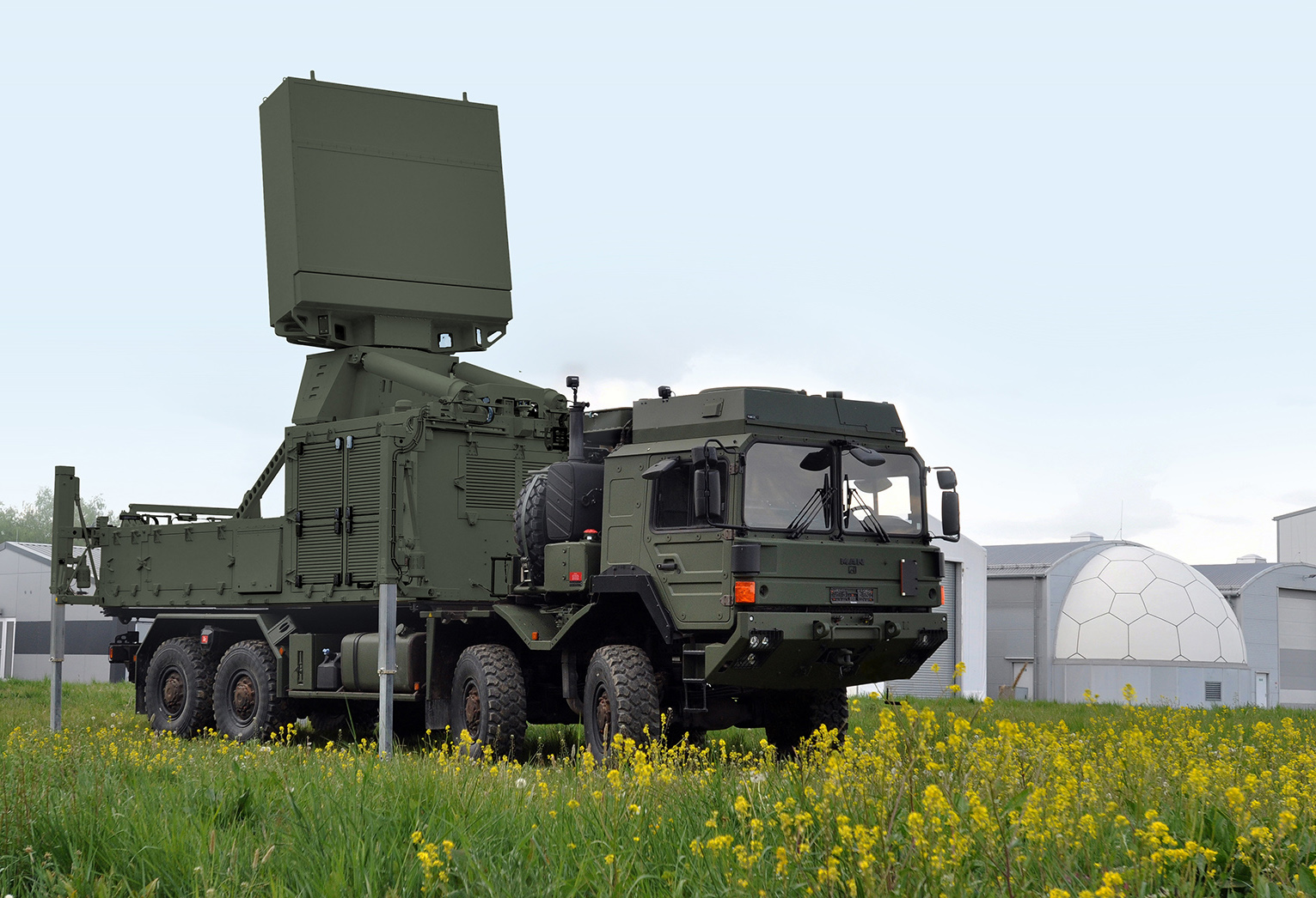 Німецька компанія передасть на потреби ППО України нову партію радарів повітряного спостереження TRML-4D