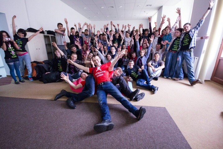 Анатолий Ландышев на игровом хакатоне The Game Hackathon 2013