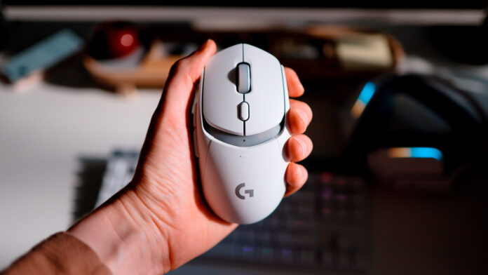 Logitech G309