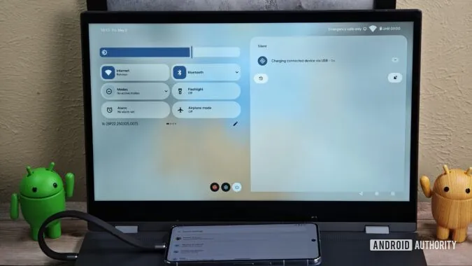 Google працює над аналогом Samsung DeX для Android-смартфонів