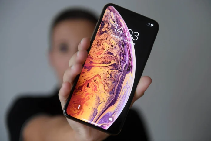 iPhone XS