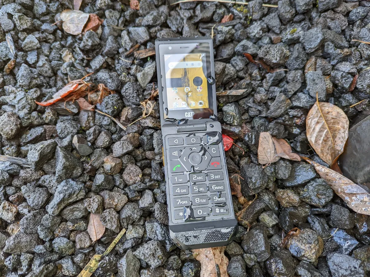 Cat S22 Flip