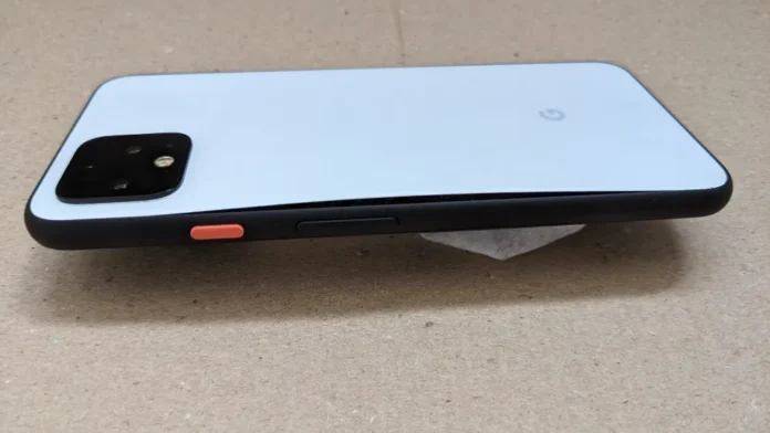 Google Pixel 4 - вздулась батарея